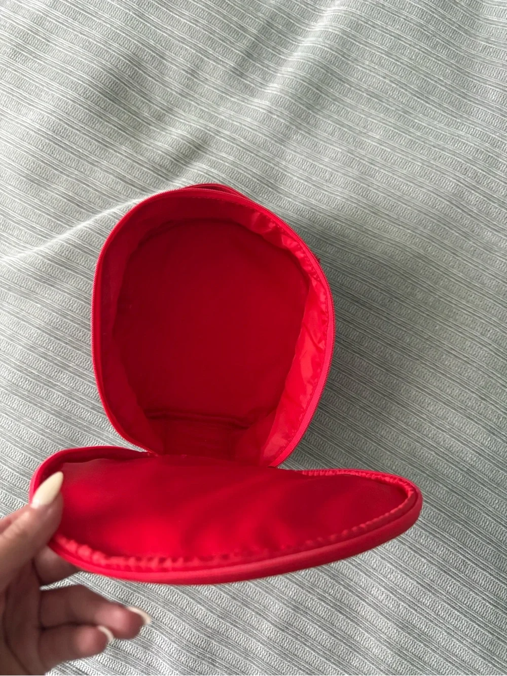 Makeup bag Clinique candy cane round makeup bag, organizer, travel case